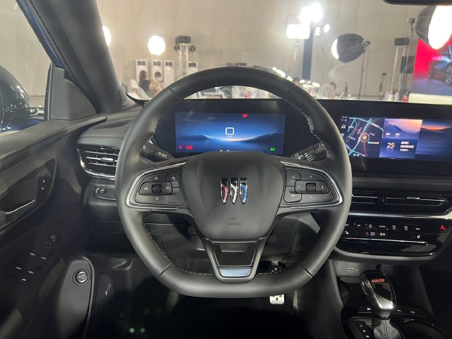 实拍别克昂扬Envista:品牌的新时代来了