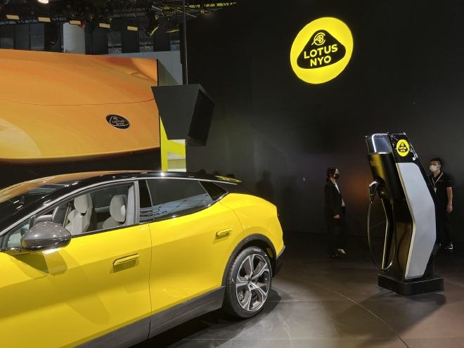 2022成都车展:路特斯设计师主题发布