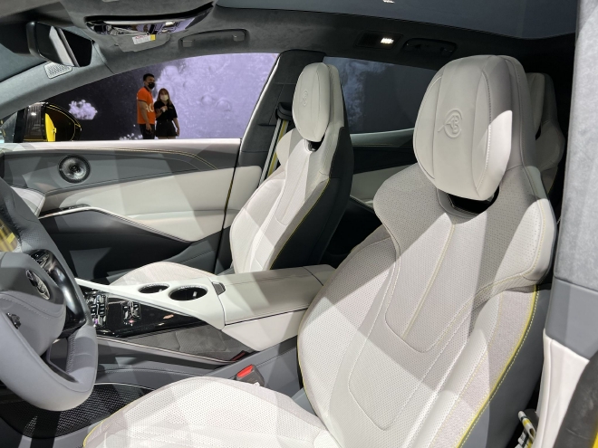 2022成都车展:路特斯设计师主题发布