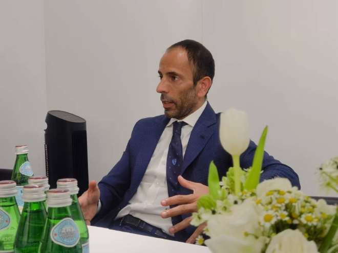 成都车展专访兰博基尼 纯电车28年推出