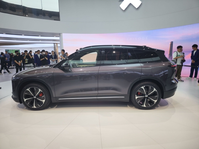 2023上海车展:蔚来全新ES6正式亮相