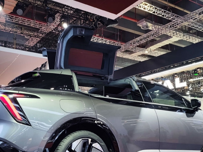 2023上海车展:高合HiPhi Y正式亮相