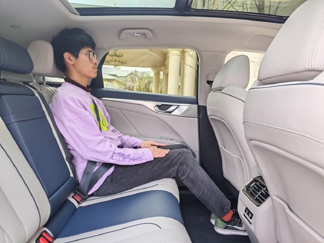 加速迭代的大五座SUV 试驾魏牌新摩卡DHT-PHEV 加速迭代的大五座SUV 试驾魏牌新摩卡DHT-PHEV