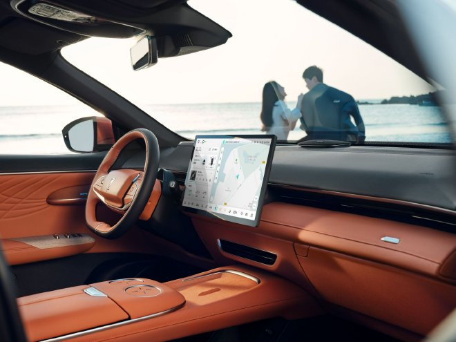 最大续航1120km 深蓝S7预订价格为16.99万元起