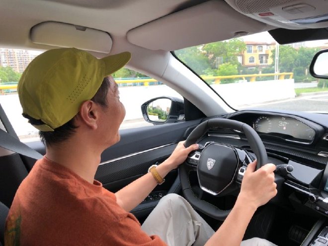 重燃法式浪漫 试驾东风标致新508L旗舰版