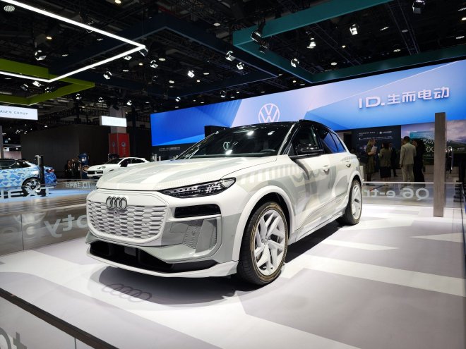第六届进博会:奥迪携Q6 e-tron原型车亮相