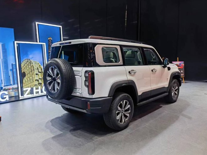 2023广州车展探馆:全新北京BJ40实车