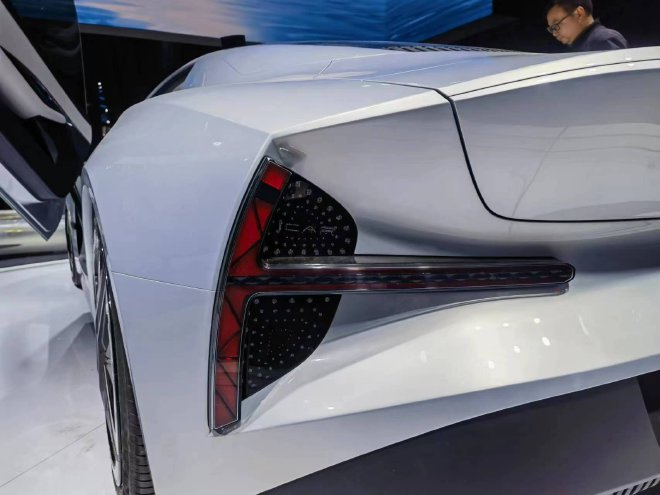 2023广州车展探馆:iCAR 03以及iCAR GT实车