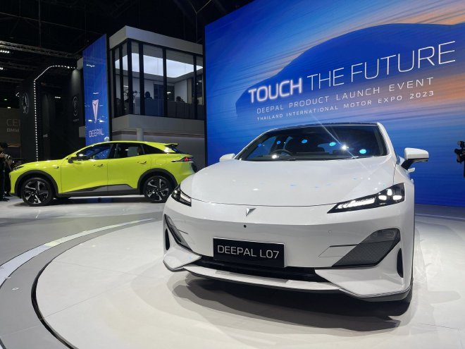 长安DEEPAL S07/L07泰国上市 折合人民币约27万元起售