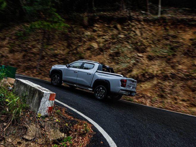 皮卡上增程OK吗? 试驾长安猎手后告诉你