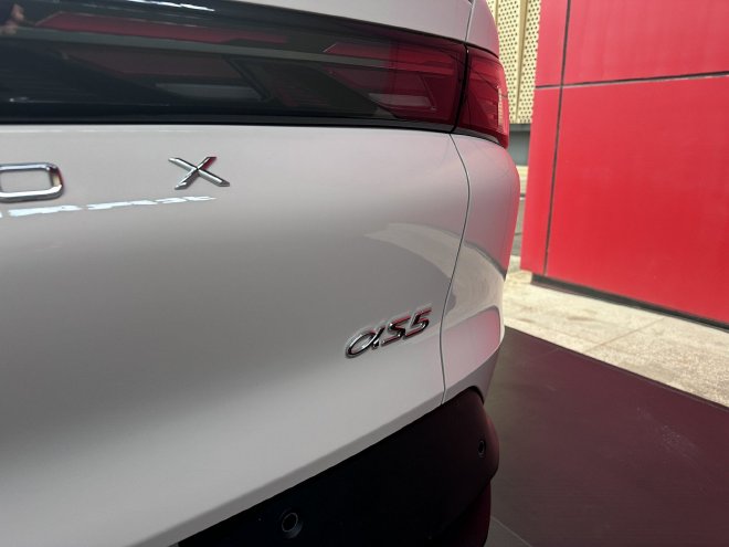 极狐价格21.98万 704d-f02da3f7a0b2e8457de2405e70f9e213.jpg