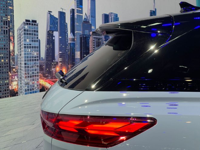 2024北京车展:上汽奥迪Q5 e-tron RS套件竞速版首次亮相