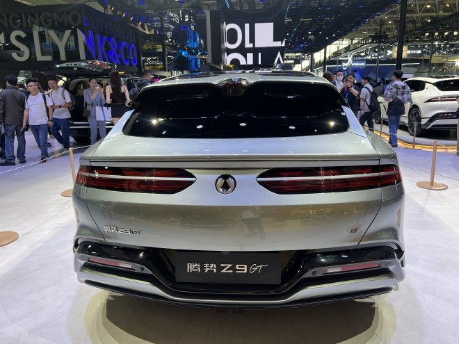 2024北京车展:腾势Z9 GT展馆实拍