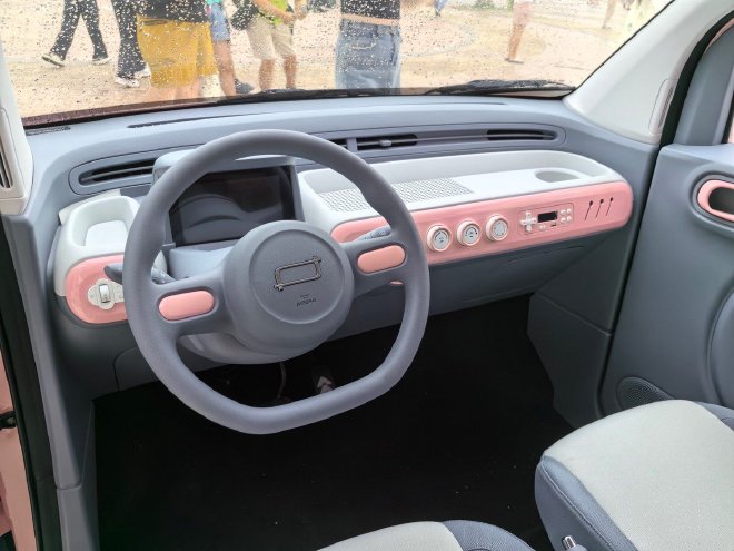 订单突破2万台 奔腾小马粉丝音乐节献好礼