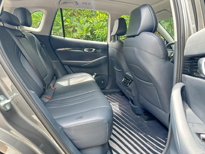 吉利银河E5正式上市 限时售价10.98万元-14.58万元