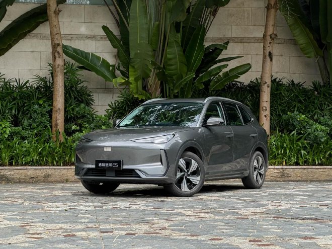 吉利银河E5正式上市 限时售价10.98万元-14.58万元