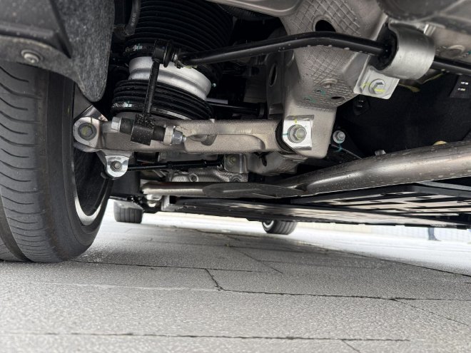 阿维塔12双动力上市 售价26.99万-42.99万元