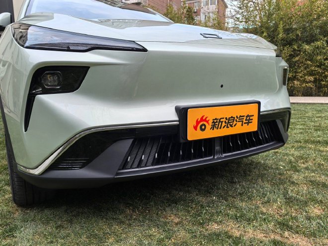 一汽奔腾悦意03预售先享价9.59万元起