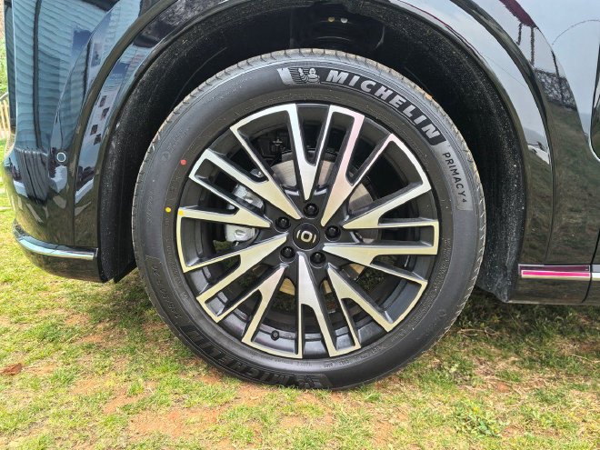 全家用车新选择 深度试驾长安启源Q07