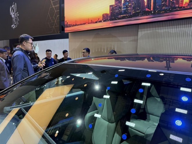 2025上海车展:全新一代雷克萨斯ES亮相