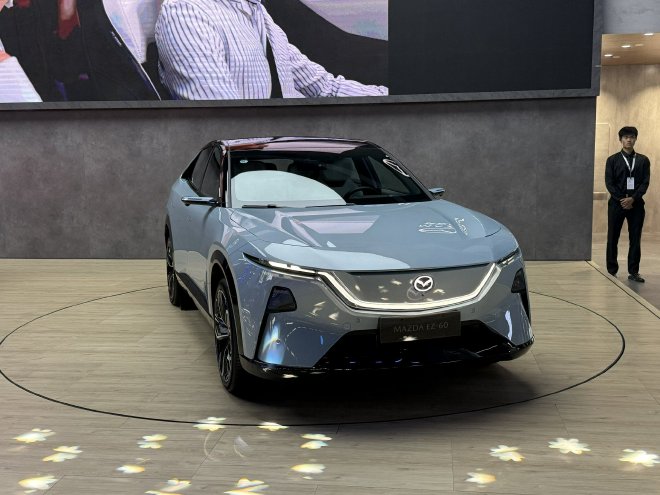 2025成都车展:马自达EZ-60正式亮相