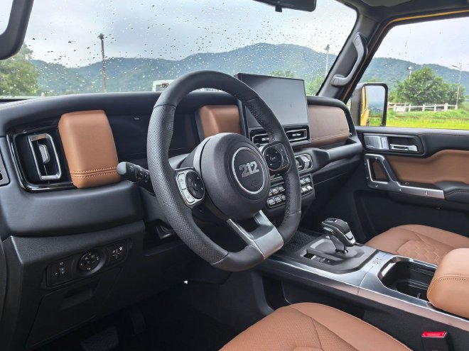 外塑锋芒 内蕴精魂 212 T01柴油版/212 升级款T01检阅官