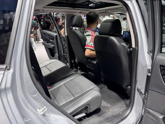 东风本田CR-V全球30年荣耀款 限时14.59万元起