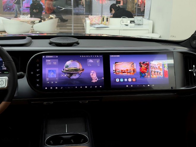 预售18.99万起的豪华插混大五座 探店全新smart#5 EHD