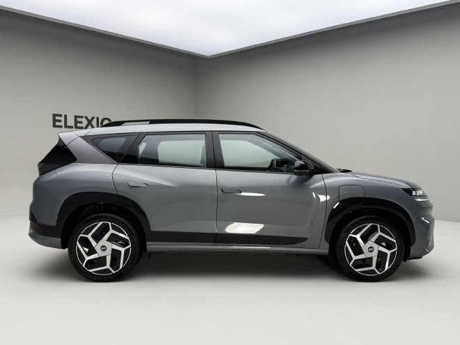 来点不一样的“新势力” 北京现代EO 羿欧静态体验