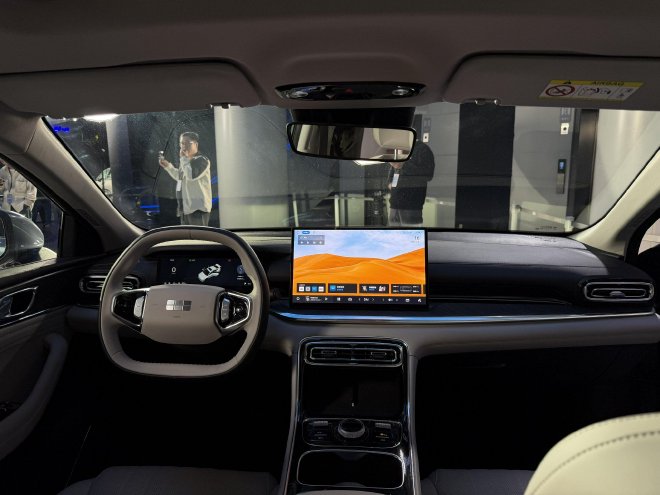 限时售价6.88-9.98万元 吉利银河星耀6正式上市