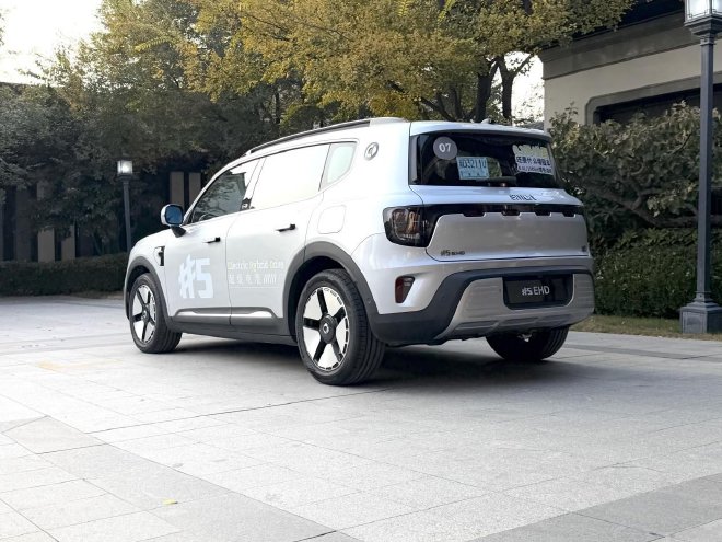 打破边界 试驾smart精灵#5 EHD