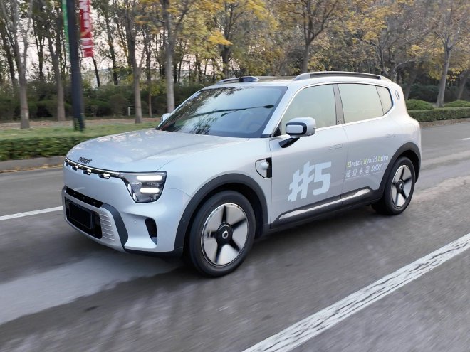 打破边界 试驾smart精灵#5 EHD