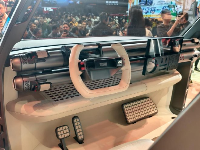 2025广州车展:北京越野未来原型车ELMT Max发布/BJ40探险家开启预订