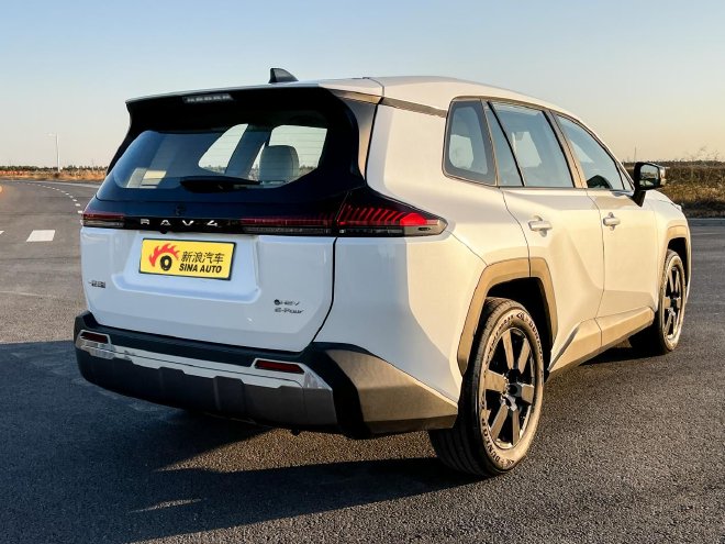 更全面 更智能 更好用 体验一汽丰田RAV4荣放