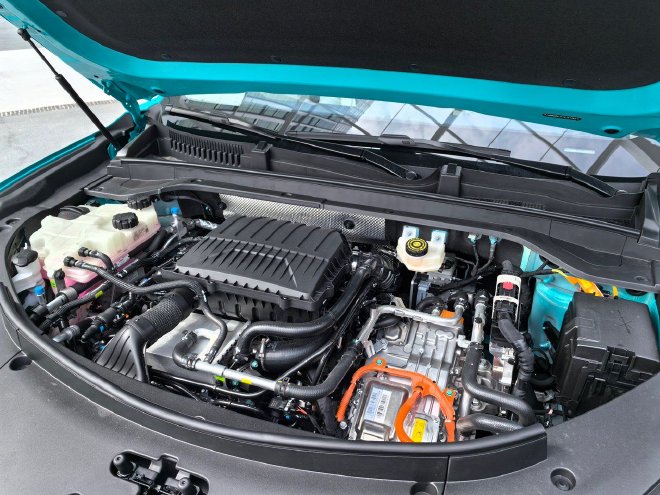 智驾辅助超级优秀 抢先试驾风云T9L四驱版