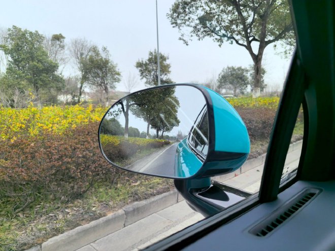 智驾辅助超级优秀 抢先试驾风云T9L四驱版