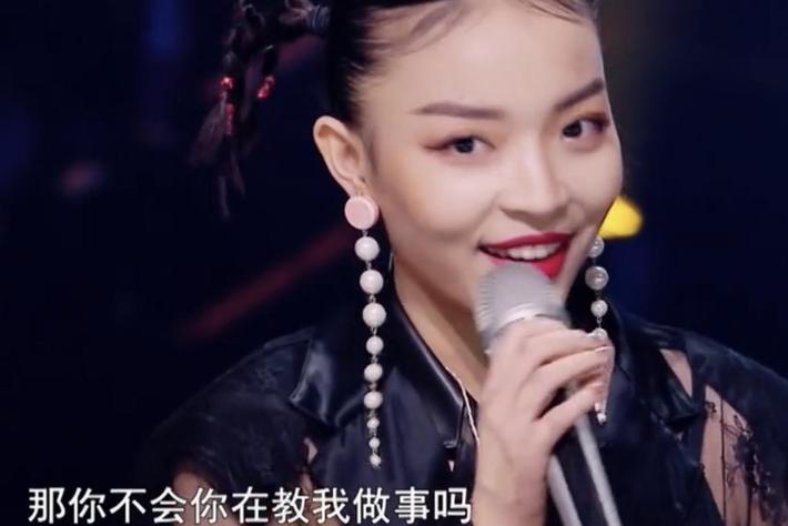 欧阳明高说骗子才会说有1000公里续航 古惠南Diss back说了啥?