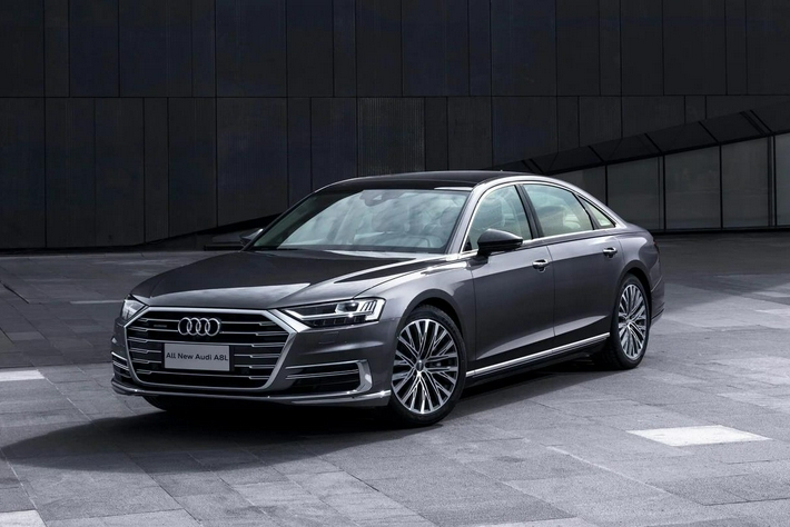 奥迪A8 对比曾开过的宝马7系