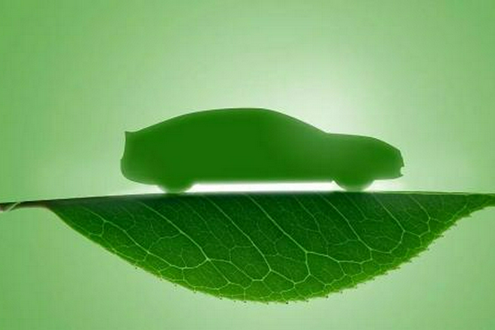 银保监会：将适时推出新能源汽车保险