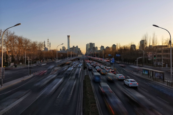 国务院：研究今年内对一定排量以下乘用车减征车辆购置税的支持政策