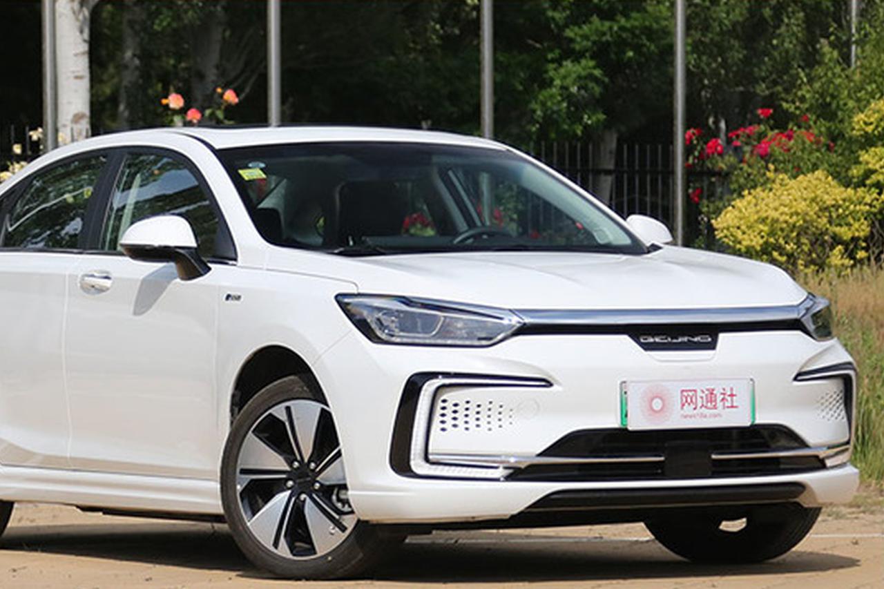 全新品牌首款纯电动车 静态体验BEIJING-EU7
