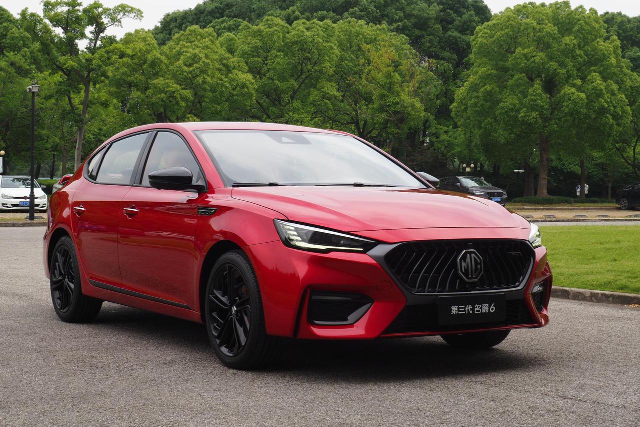 运动加持 体验第三代名爵6