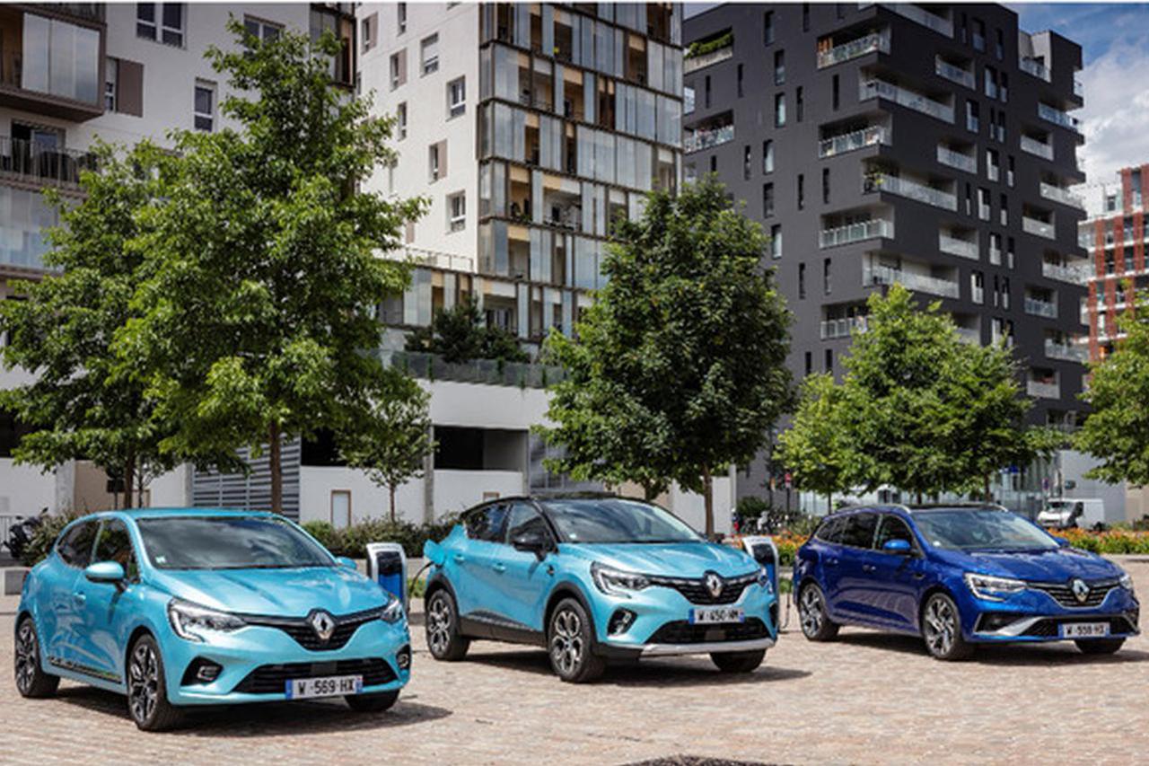 雷诺半年考：向难而行，能否踏平坎坷成大道？