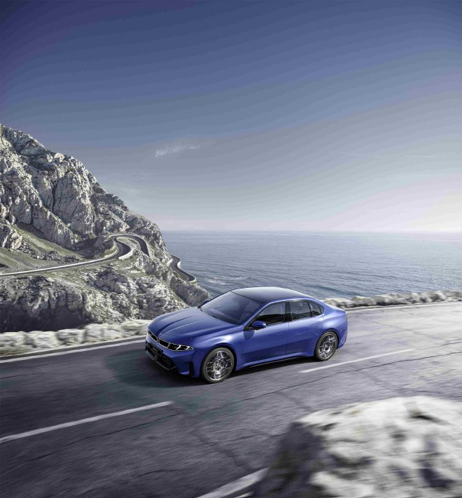 新世代BMW i3全球首秀 长轴版将亮相北京车展