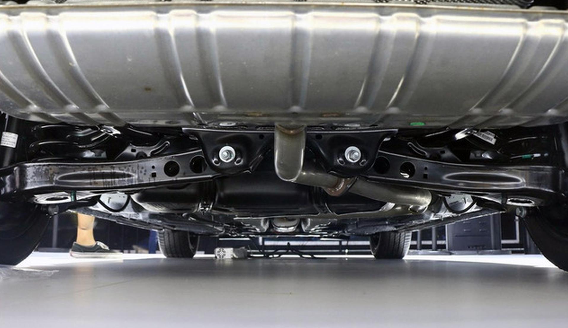 荣威i6 MAX正式上市 补贴后售10.68万起