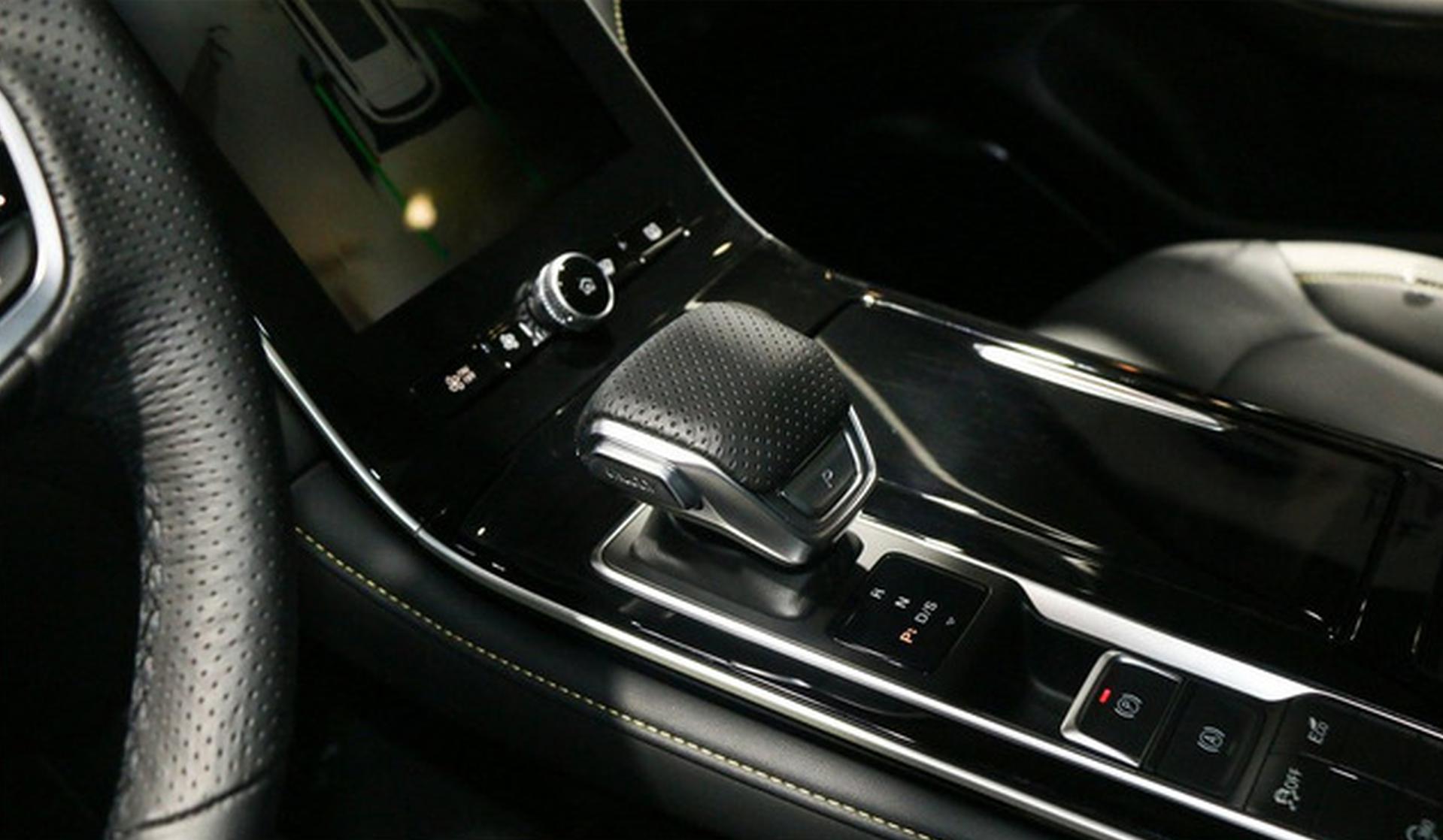 荣威i6 MAX正式上市 补贴后售10.68万起