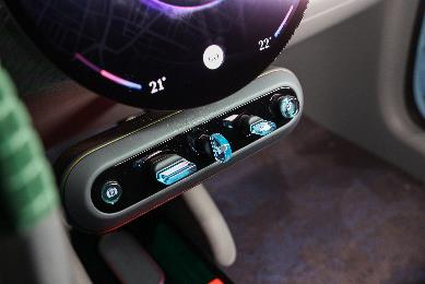 MINI纯电动跨界概念车首秀 诠释环保理念