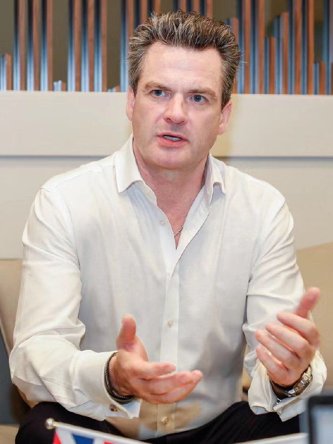 2024北京车展:新能源宾利将保持品牌的一致性