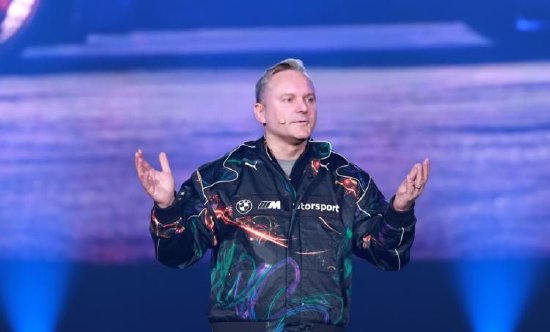 以赛道为信仰,BMW M将极致驾趣带入“新世代”征程