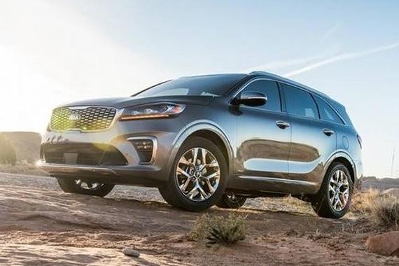 起亚发布新款索兰托官图 外观细节调整提升质感